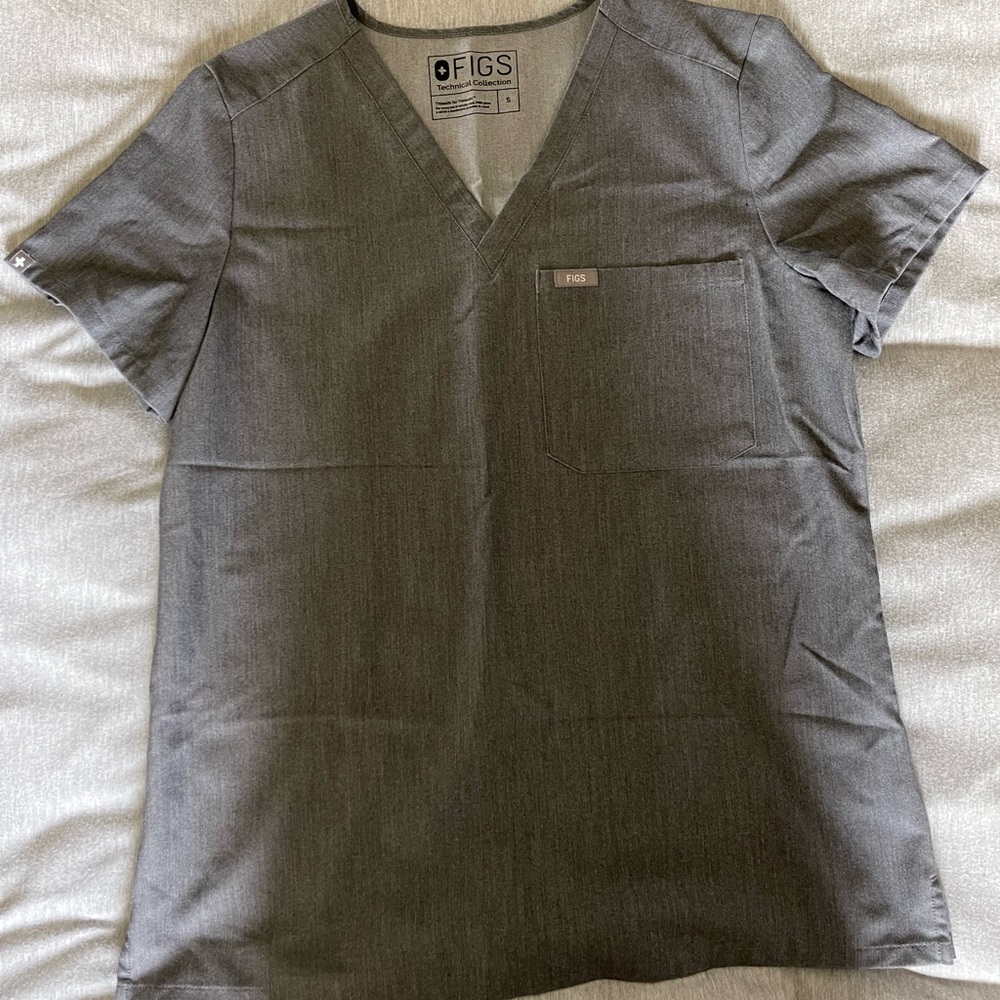 Figs Scrub Top
